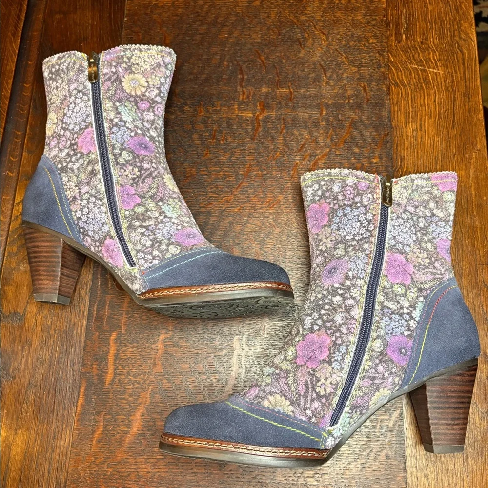 L'Artiste by Spring Step Simonetta Grey/Navy Floral Suede Boots Sz 42 / 10.5-11 - Picture 4 of 10